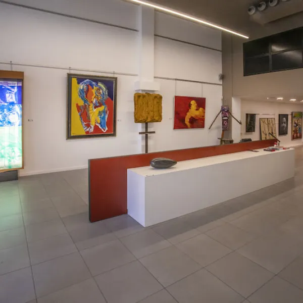 A-International Art Gallery
