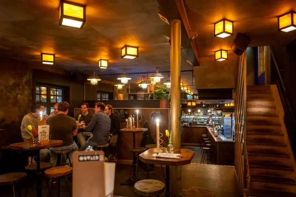 Bar Oswald