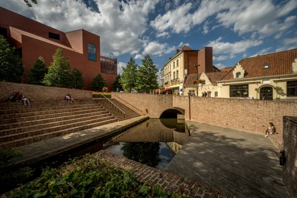 Kapucijnenplein (Place des Capucins)