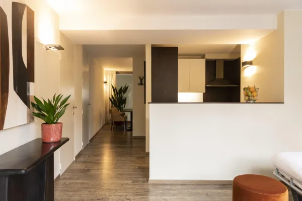 Dukes' Apartments - Le Baron
