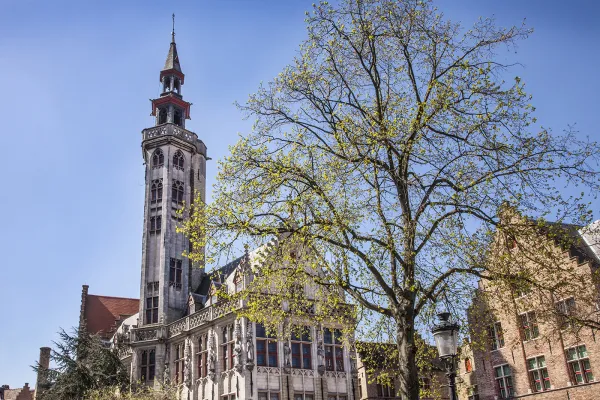 Jan van Eyckplein (Plaza Jan van Eyck)