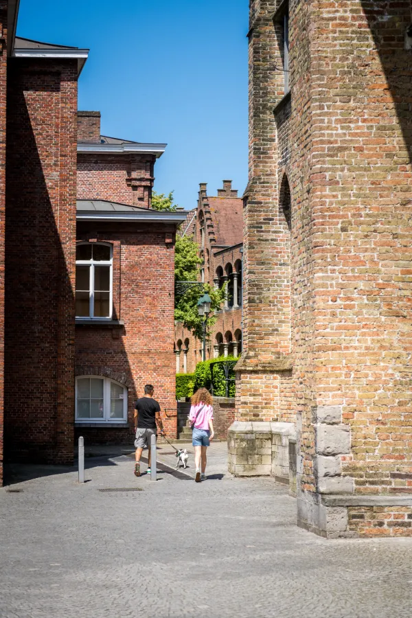 Site Oud Sint-Jan (Historischer Komplex Sankt-Jans-Hospital)