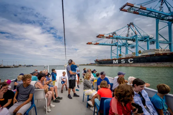 Captain Blue (Havenrondvaart in Zeebrugge)