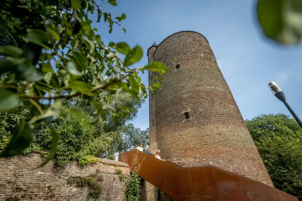 Poertorenpark (Gunpowder Tower Park)