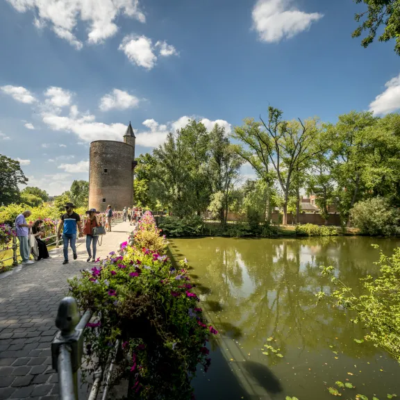 Minnewaterbrug (Puente del Lago del Amor)