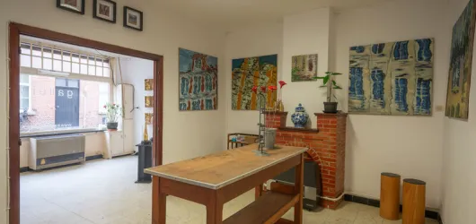 LL Gallery